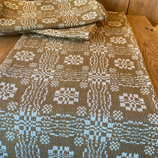 Gettysburg Mustard & Cream Table Runner – 32", 56", 72"