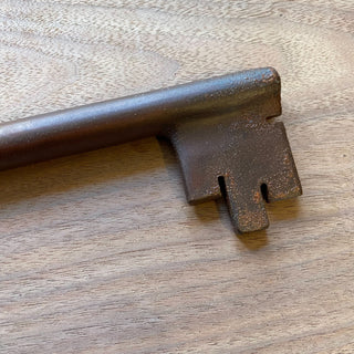 Iron Key Medium