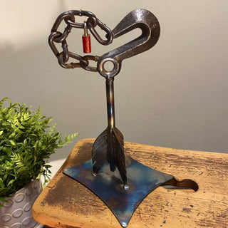 Small Heart w/Red Lock & Arrow Base