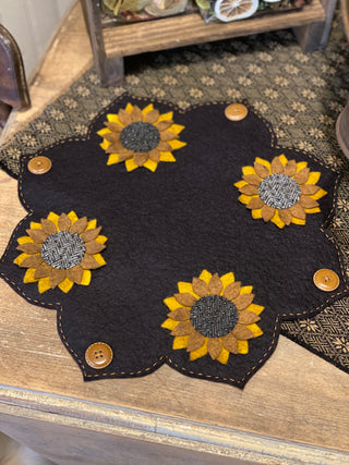 Golden Sunflower Table Mat