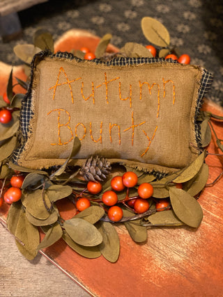 Autumn Bounty Pillow Tuck