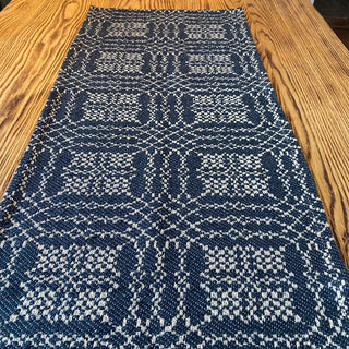 Nantucket Black & Tan Table Runner – 32", 56", 72"